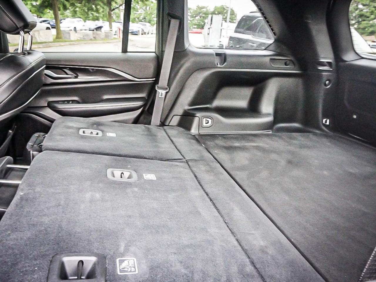 2023 Jeep Grand Cherokee  Photo