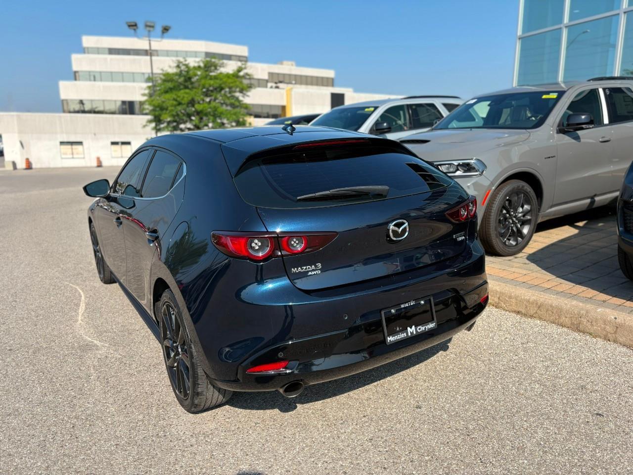 2021 Mazda 3 GT w/Turbo (A6) 4dr i-ACTIV All-Wheel Drive Sport Photo3