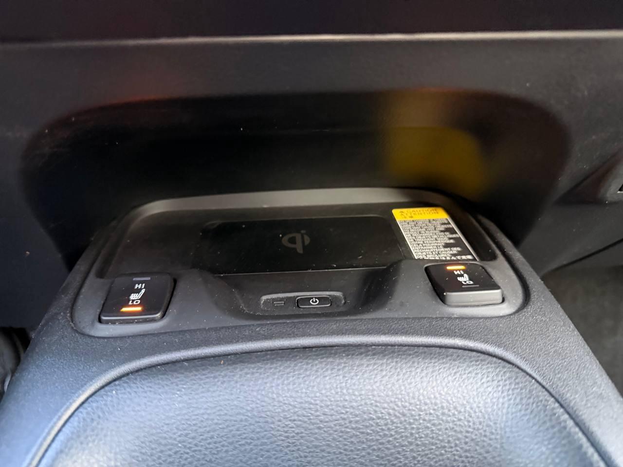 2024 Toyota Corolla Hybrid SE CVT AWD, SUNROOF, ALLOY WHEELS Photo