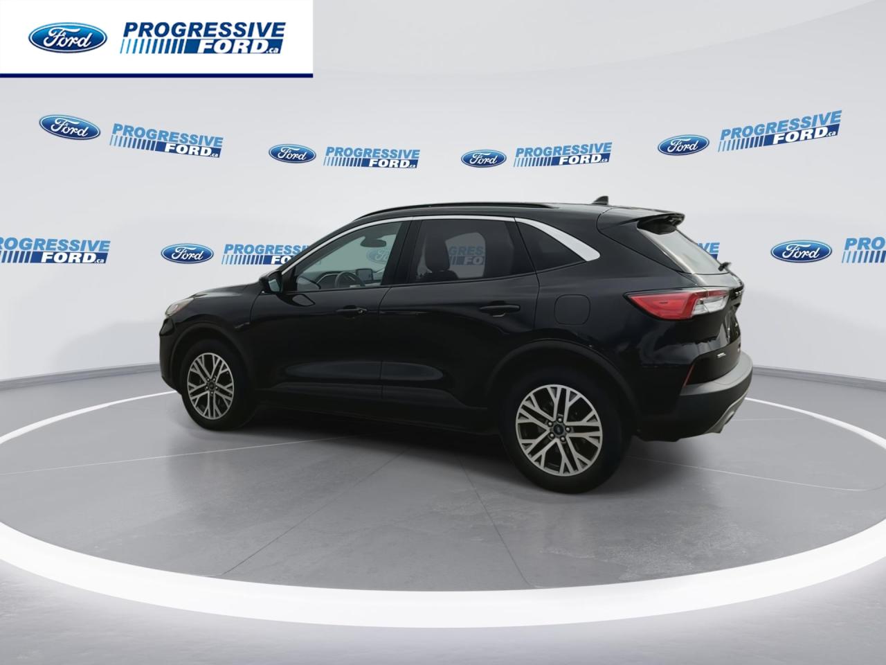 2022 Ford Escape SEL 4dr All-Wheel Drive Photo