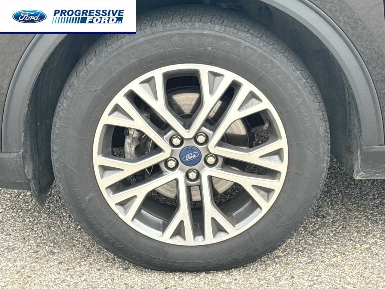 2022 Ford Escape SEL 4dr All-Wheel Drive Photo