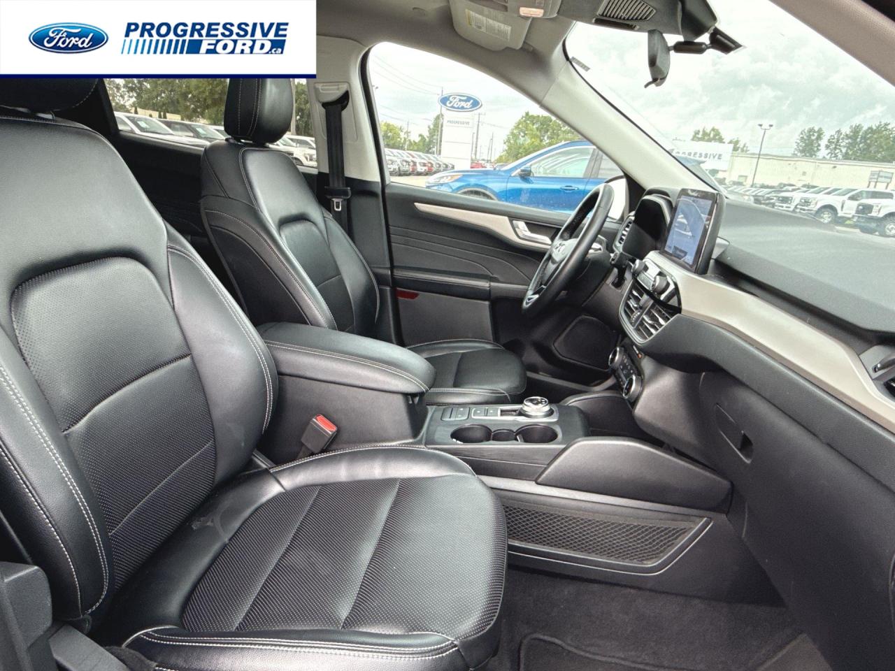 2022 Ford Escape SEL 4dr All-Wheel Drive Photo