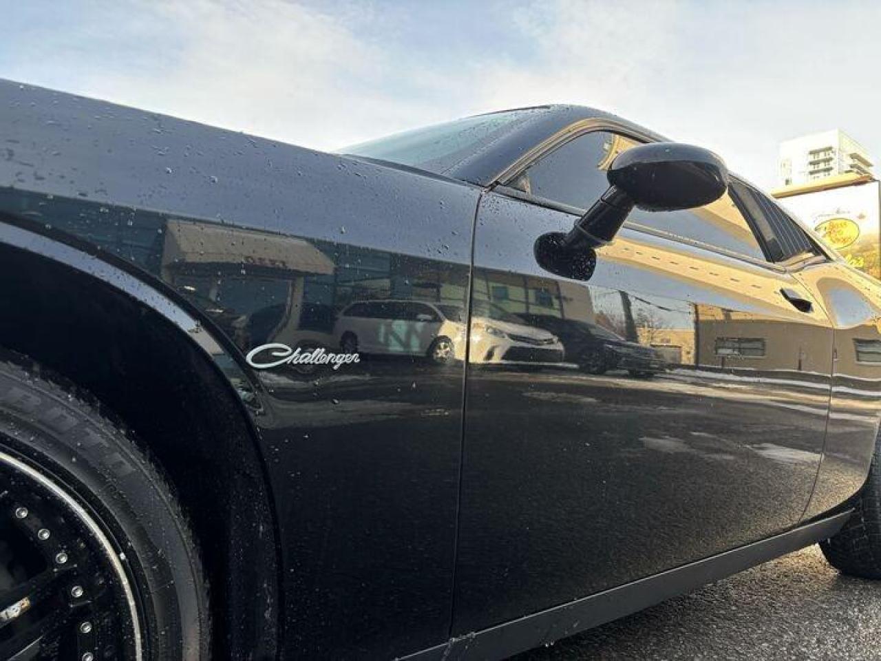 2018 Dodge Challenger SXT 2dr Rear-Wheel Drive Coupe Photo