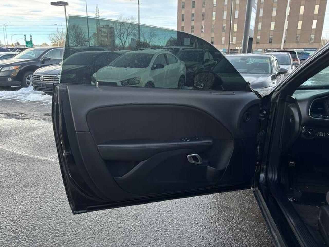 2018 Dodge Challenger SXT 2dr Rear-Wheel Drive Coupe Photo