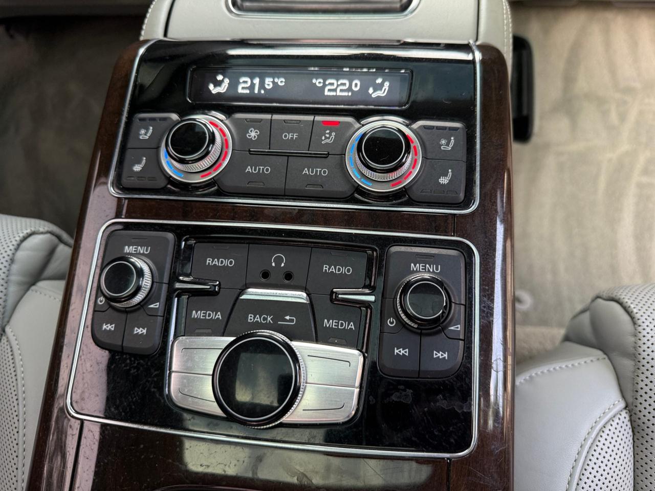 2014 Audi A8 L 4dr Sdn 3.0L TDI, INDIVIDUAL PACKAGE Photo