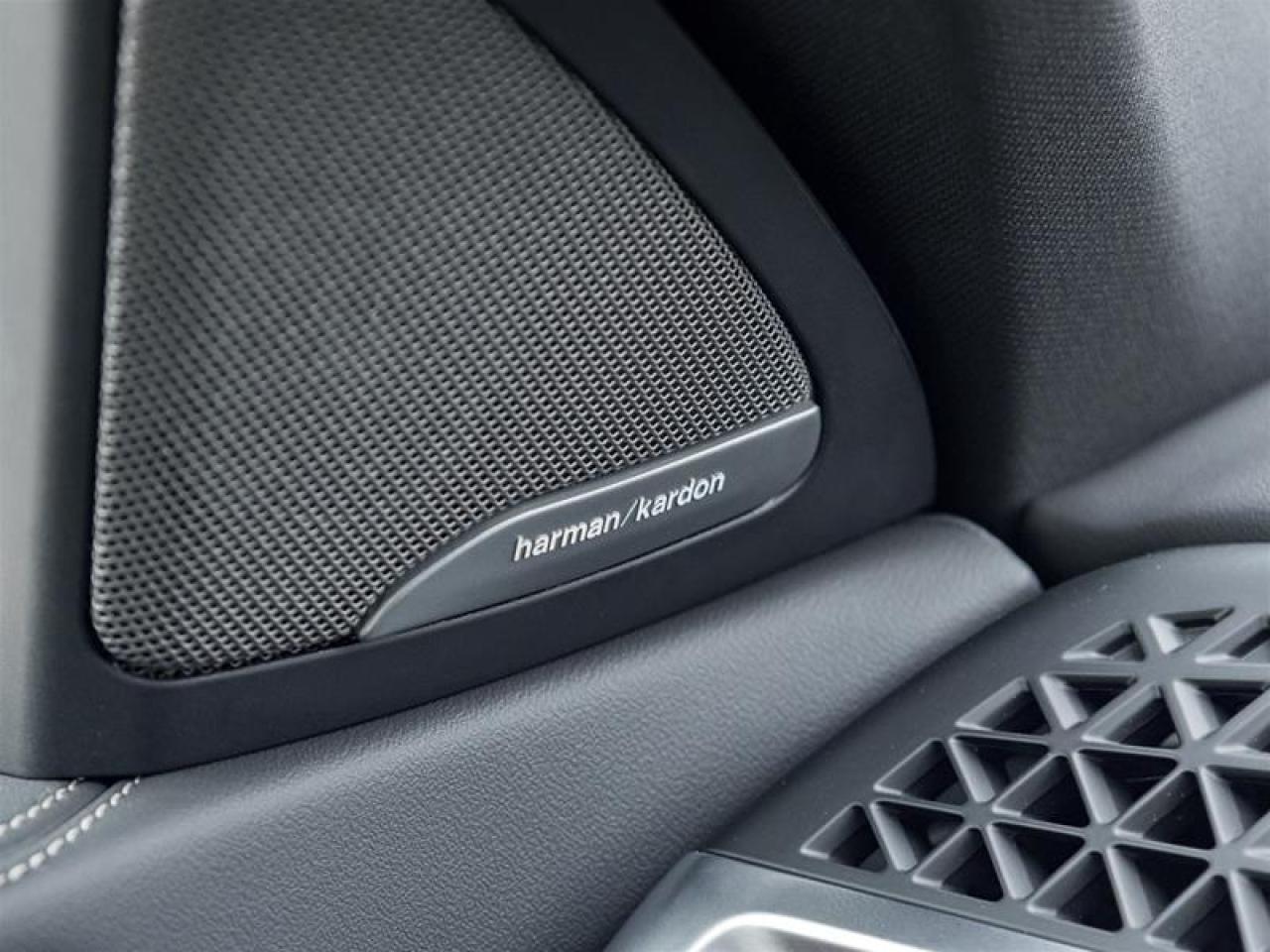 2026 BMW X6 M60i xDrive 4dr All-Wheel Drive Sports Activity Coupe Photo