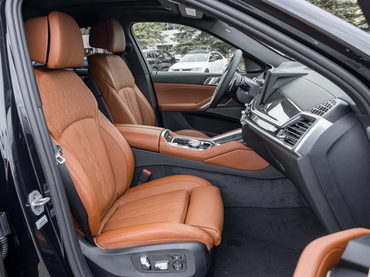 2026 BMW X6 M60i xDrive 4dr All-Wheel Drive Sports Activity Coupe Photo