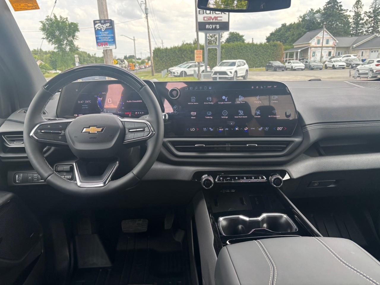 2025 Chevrolet Silverado EV e4WD Crew Cab Extended Range LT Photo