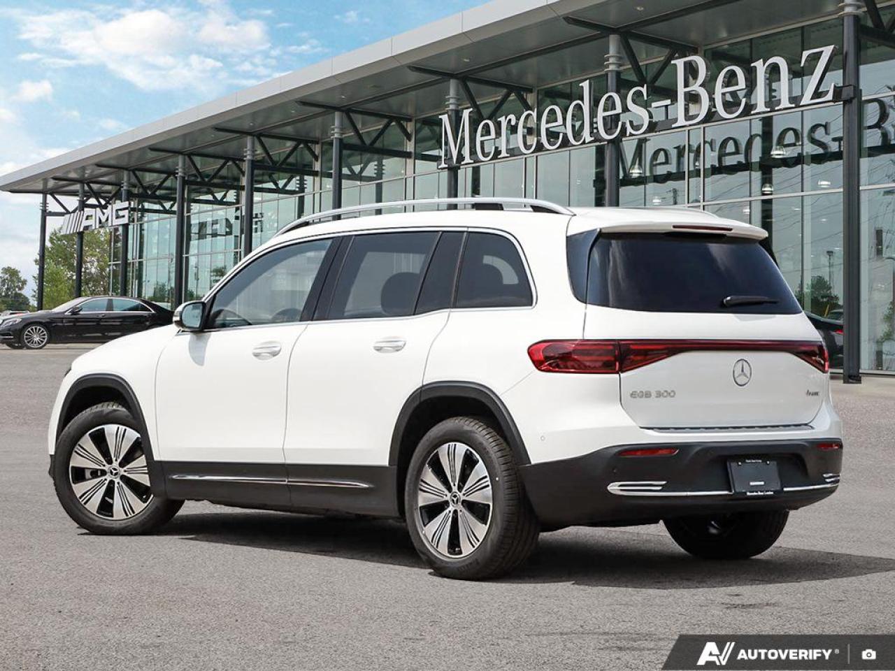 2025 Mercedes-Benz EQB 300 Base EQB 300 4dr All-Wheel Drive 4MATIC Photo3