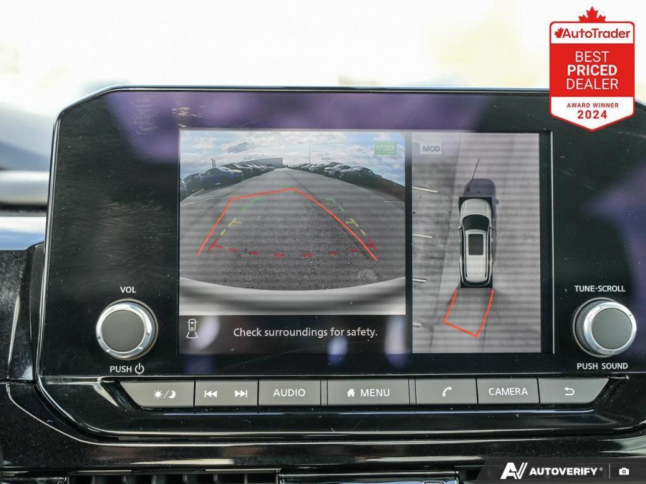 2024 Nissan Pathfinder SV 4dr 4x4 Photo