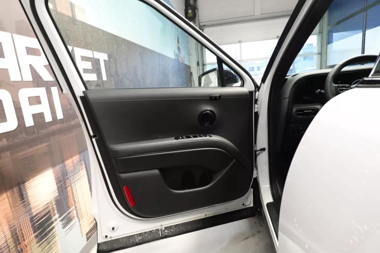 2026 Hyundai PALISADE XRT PRO   HEATED SEATS, HEATED WHEEL, CAPTAIN SEAT Photo