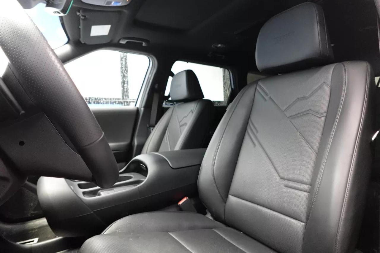 2026 Hyundai PALISADE XRT PRO   HEATED SEATS, HEATED WHEEL, CAPTAIN SEAT Photo