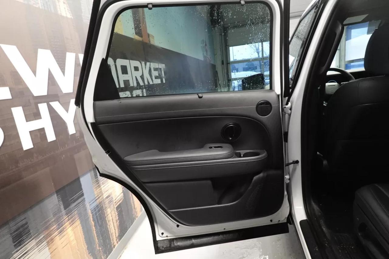 2026 Hyundai PALISADE XRT PRO   HEATED SEATS, HEATED WHEEL, CAPTAIN SEAT Photo