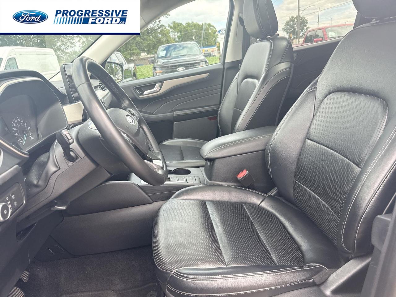 2022 Ford Escape SEL 4dr All-Wheel Drive Photo