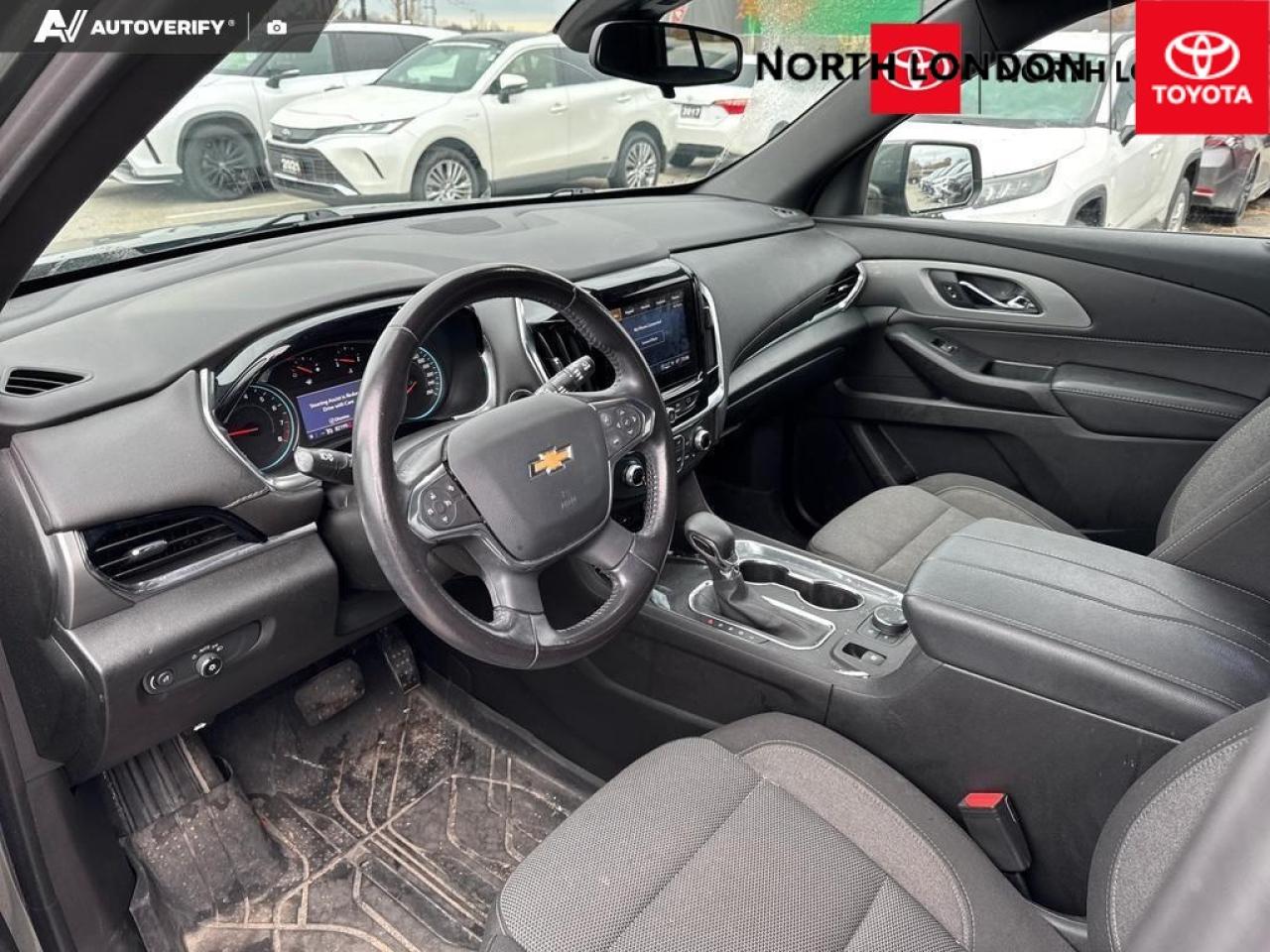 2022 Chevrolet Traverse LT Cloth w/1LT All-Wheel Drive Photo