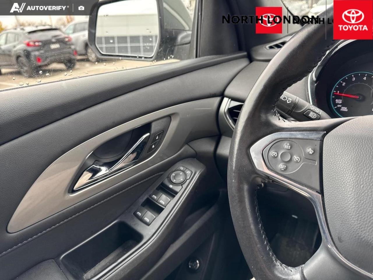 2022 Chevrolet Traverse LT Cloth w/1LT All-Wheel Drive Photo