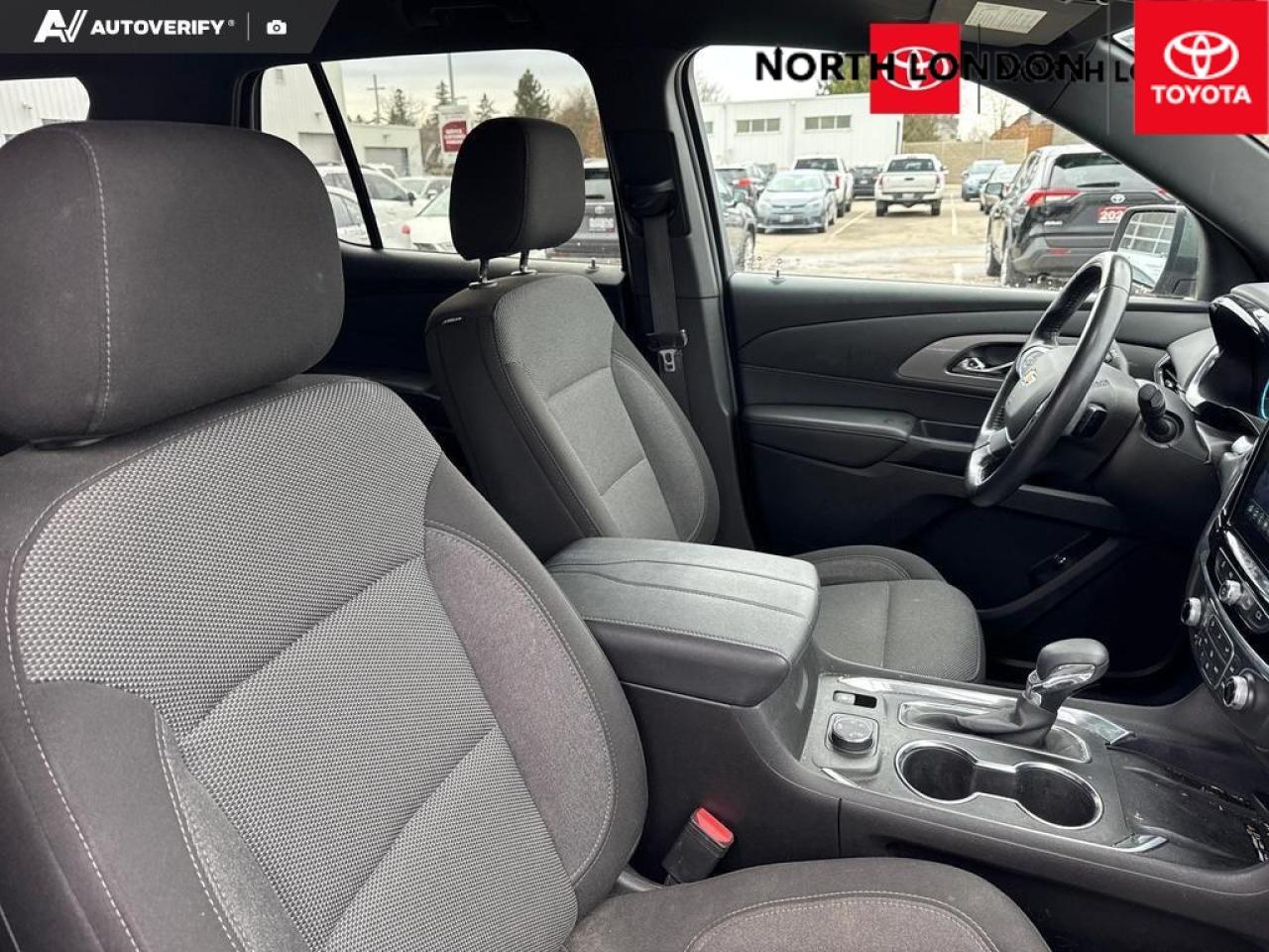 2022 Chevrolet Traverse LT Cloth w/1LT All-Wheel Drive Photo