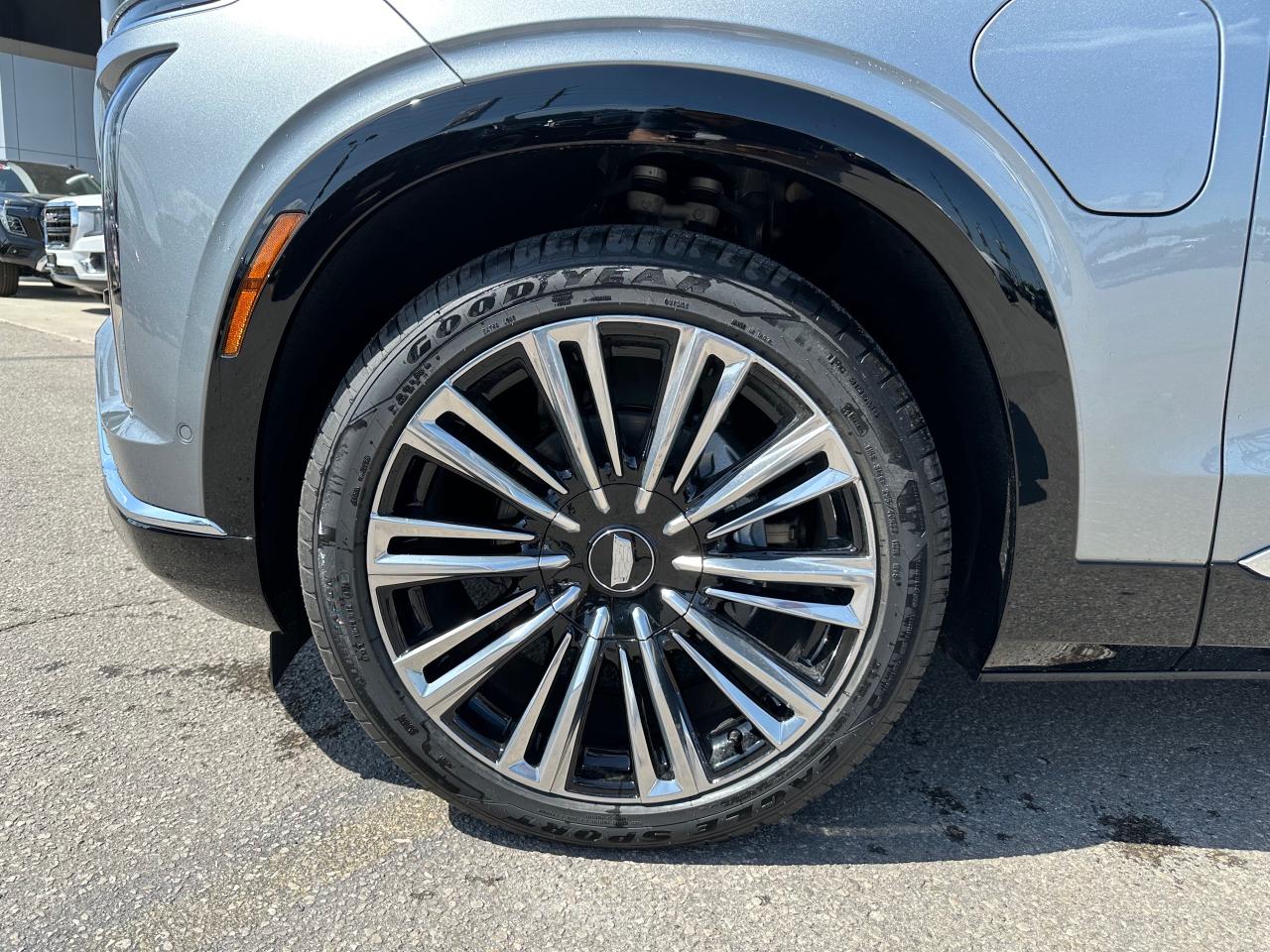 2026 Cadillac VISTIQ Premium Luxury 4dr All-Wheel Drive Photo