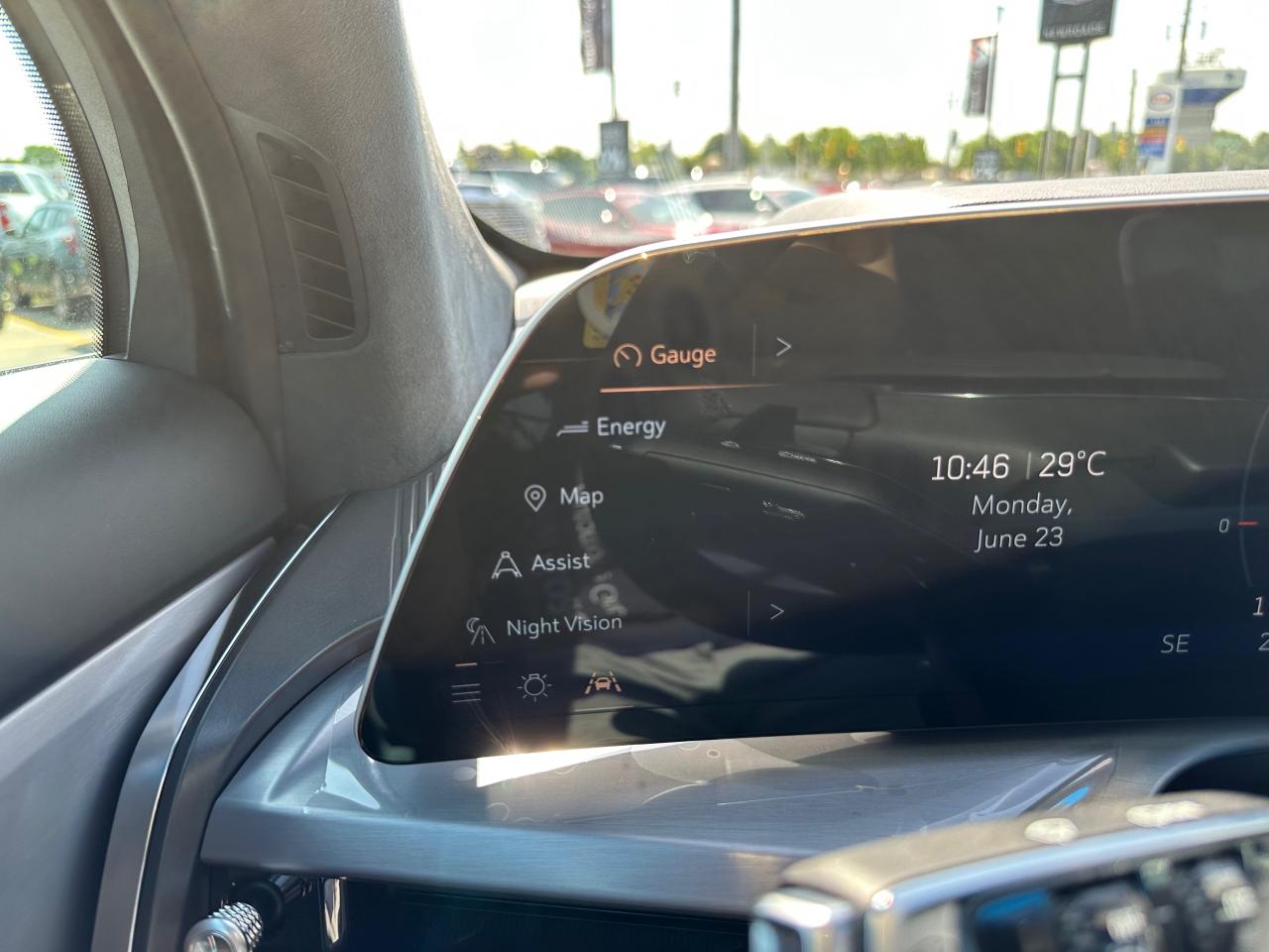 2026 Cadillac VISTIQ Premium Luxury 4dr All-Wheel Drive Photo