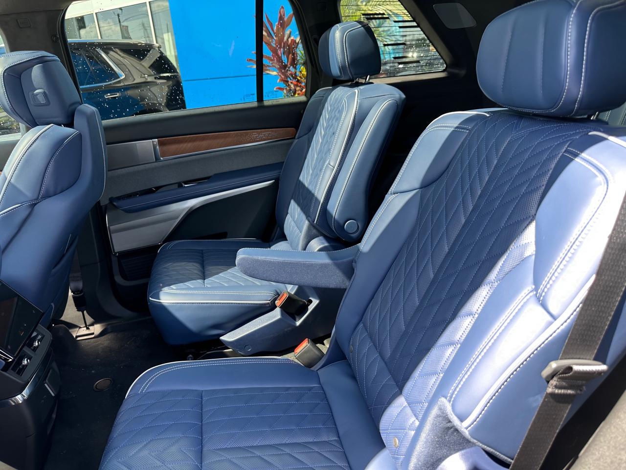 2026 Cadillac VISTIQ Premium Luxury 4dr All-Wheel Drive Photo