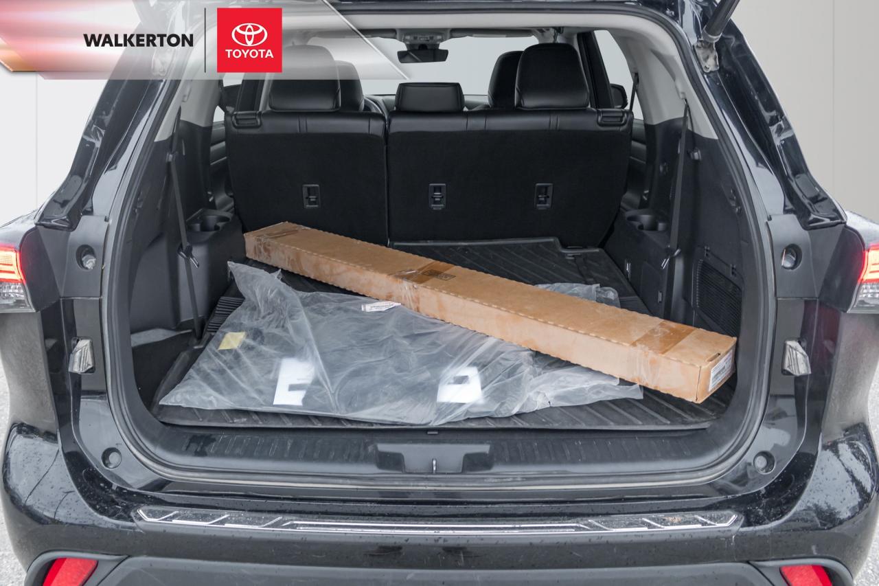 2023 Toyota Highlander XLE 4dr All-wheel Drive Photo