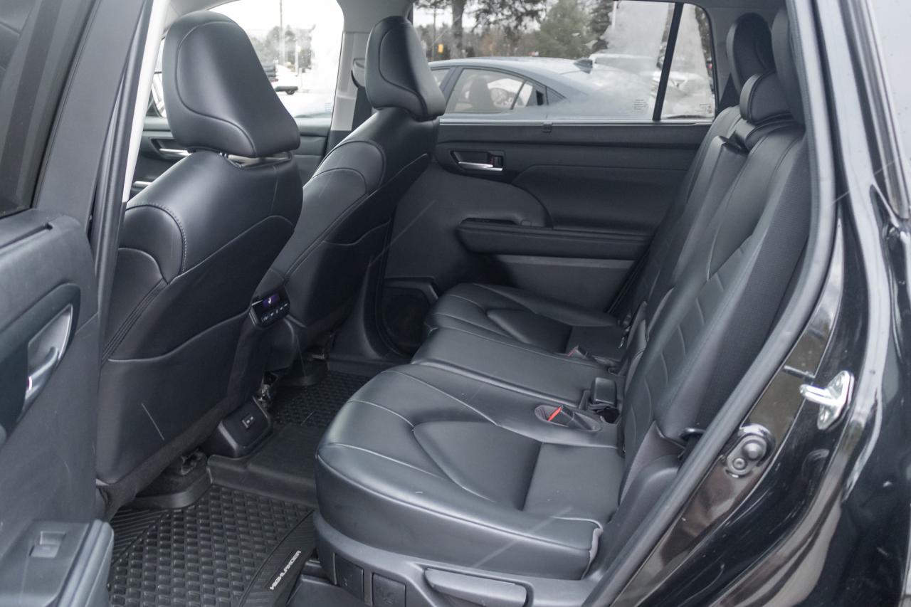 2023 Toyota Highlander XLE 4dr All-wheel Drive Photo