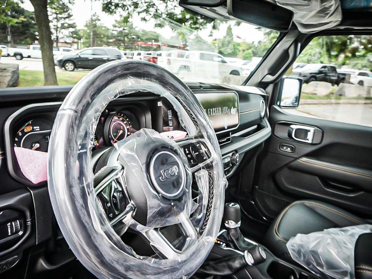 2025 Jeep Wrangler  Photo