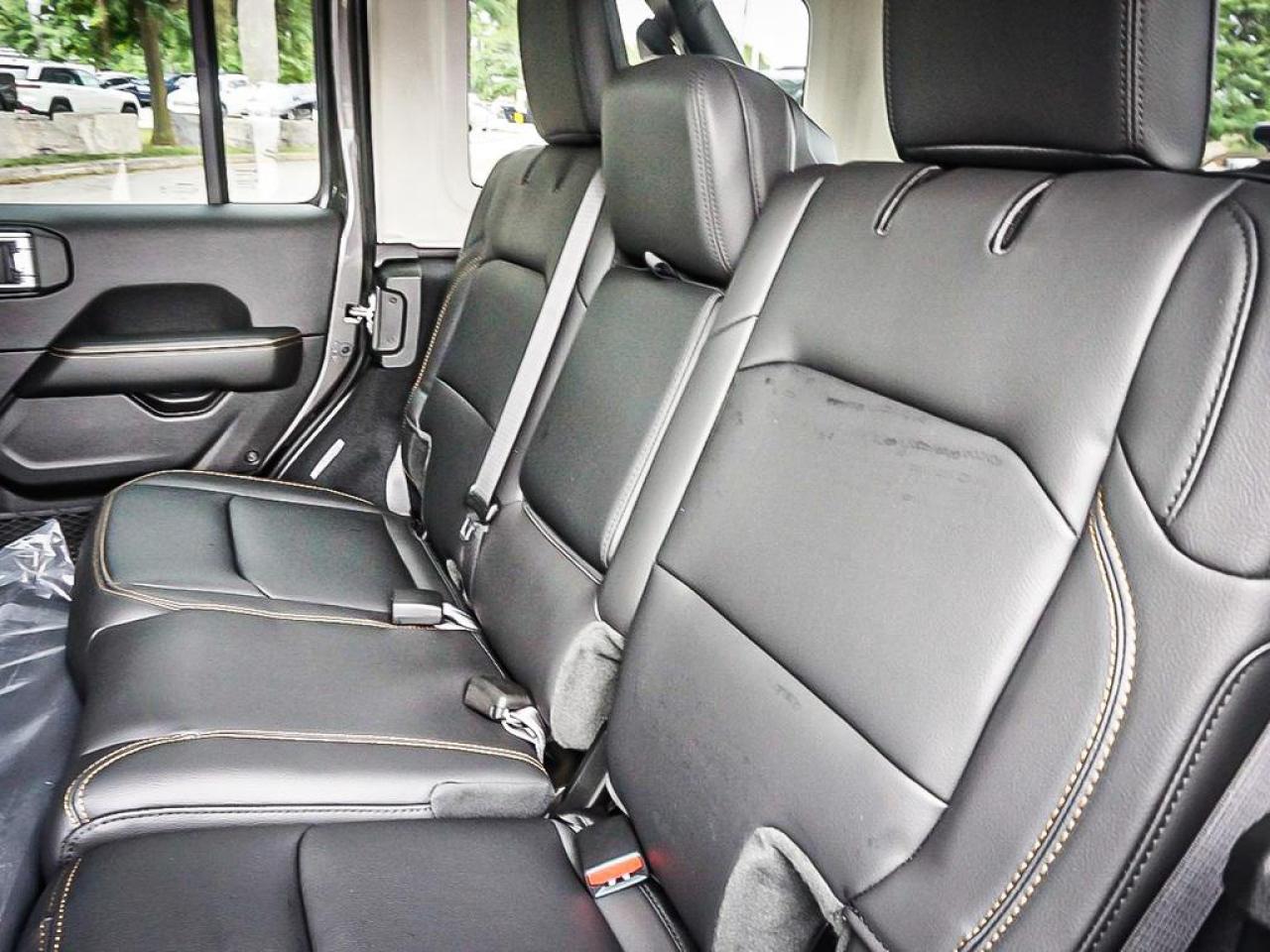 2025 Jeep Wrangler  Photo