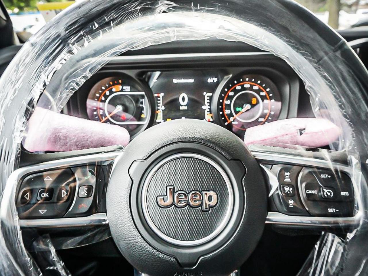 2025 Jeep Wrangler  Photo