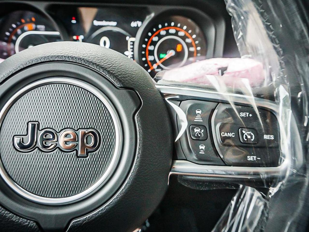 2025 Jeep Wrangler  Photo