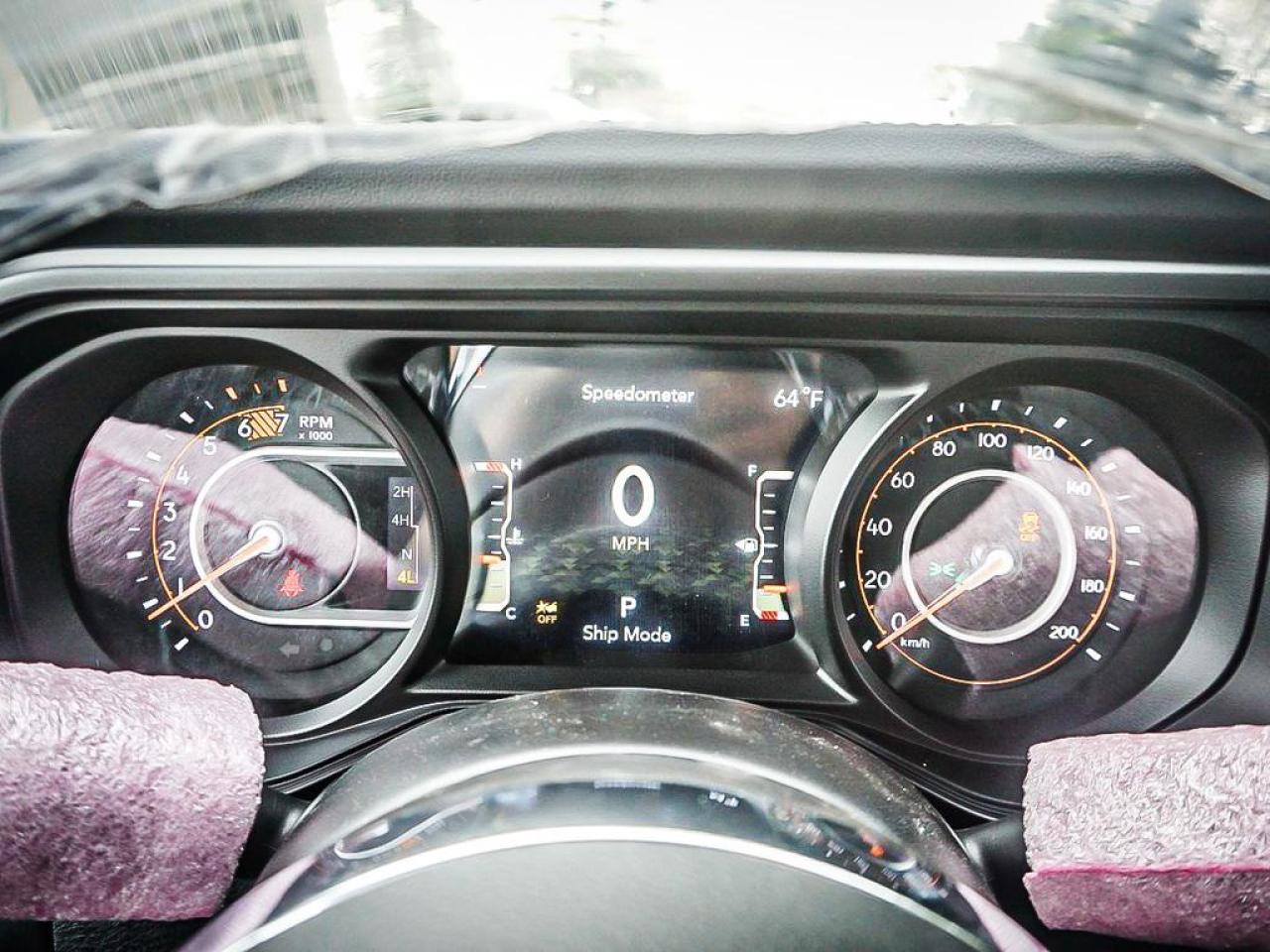 2025 Jeep Wrangler  Photo