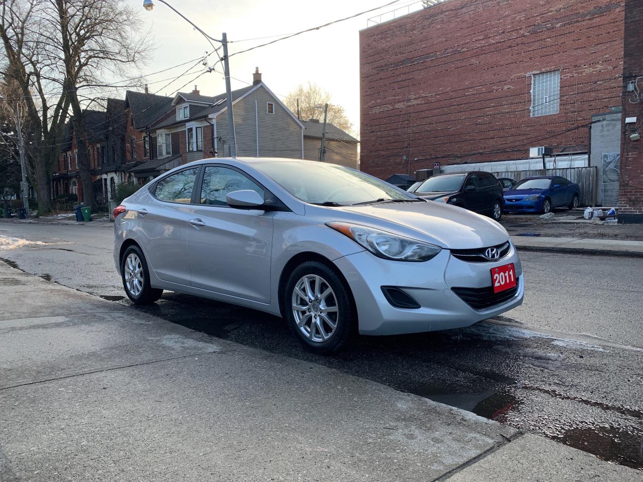 2011 Hyundai Elantra 4DR SDN AUTO GL Photo