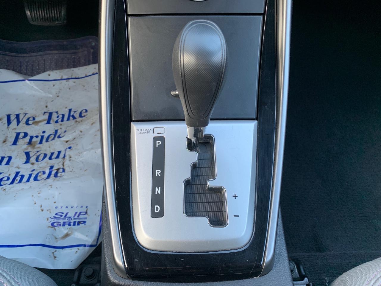 2011 Hyundai Elantra 4DR SDN AUTO GL Photo