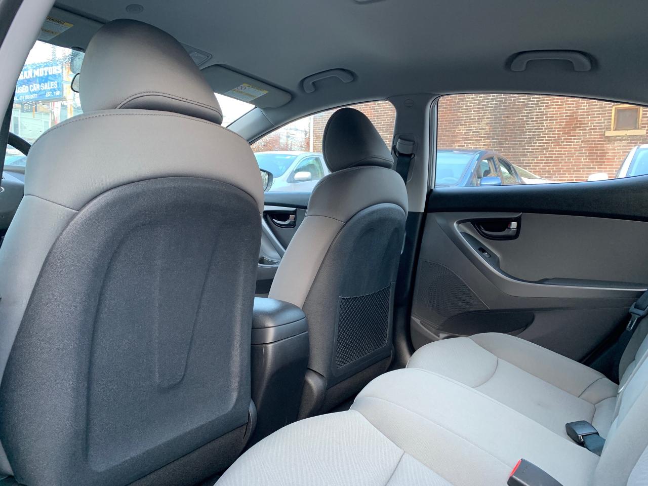 2011 Hyundai Elantra 4DR SDN AUTO GL Photo