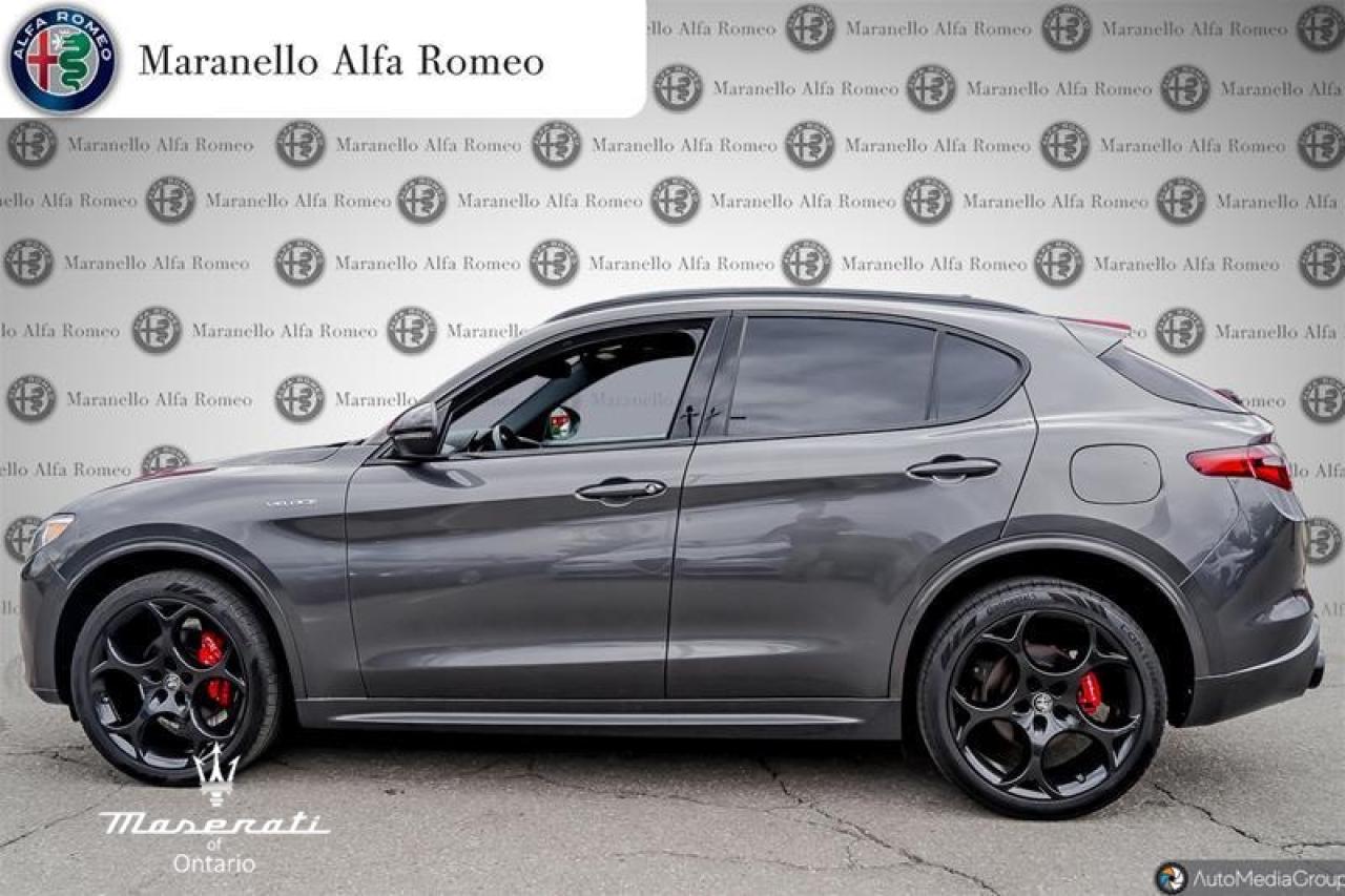 2022 Alfa Romeo Stelvio Ti 4dr All-Wheel Drive Photo3
