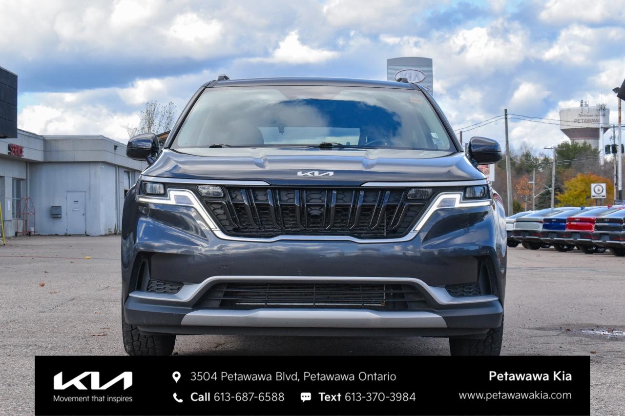 2024 Kia Carnival LX Passenger Van Photo