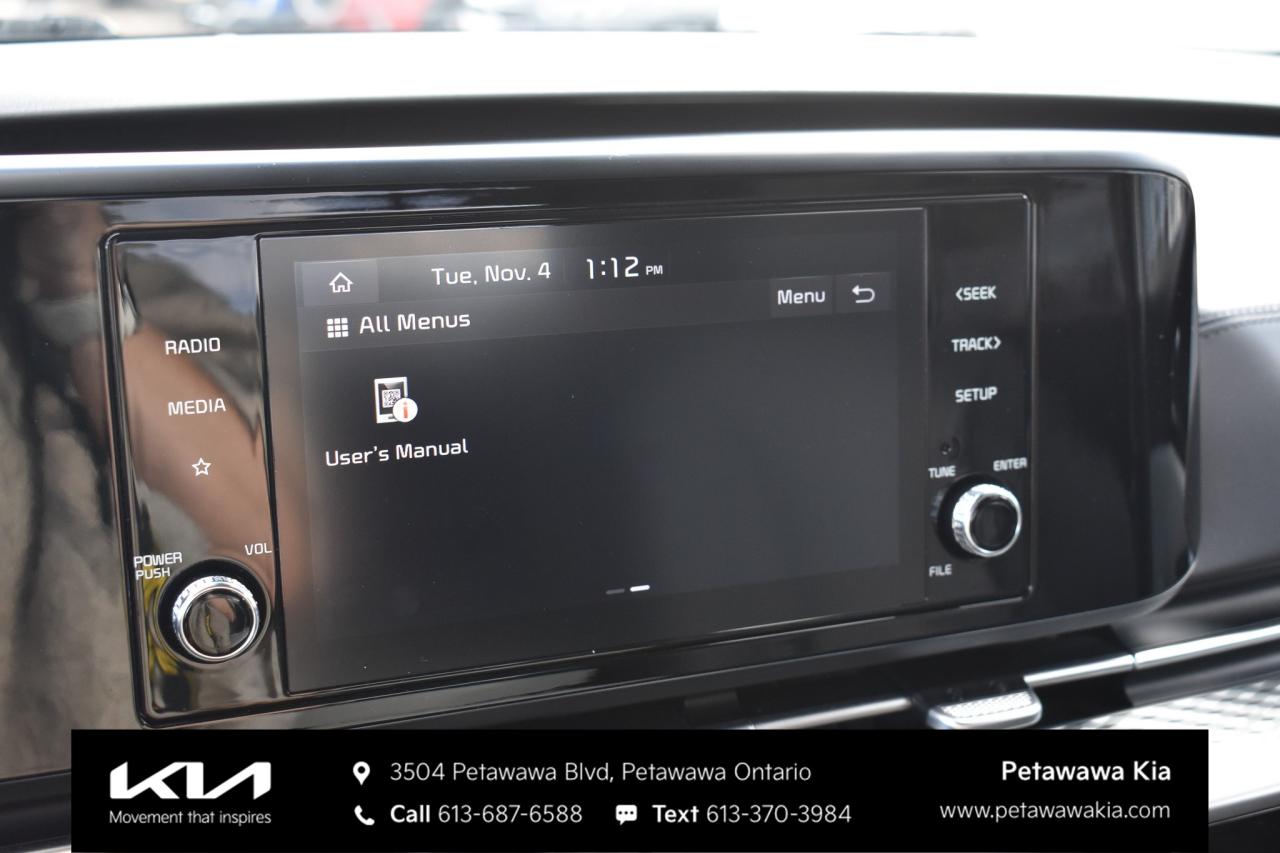 2024 Kia Carnival LX Passenger Van Photo