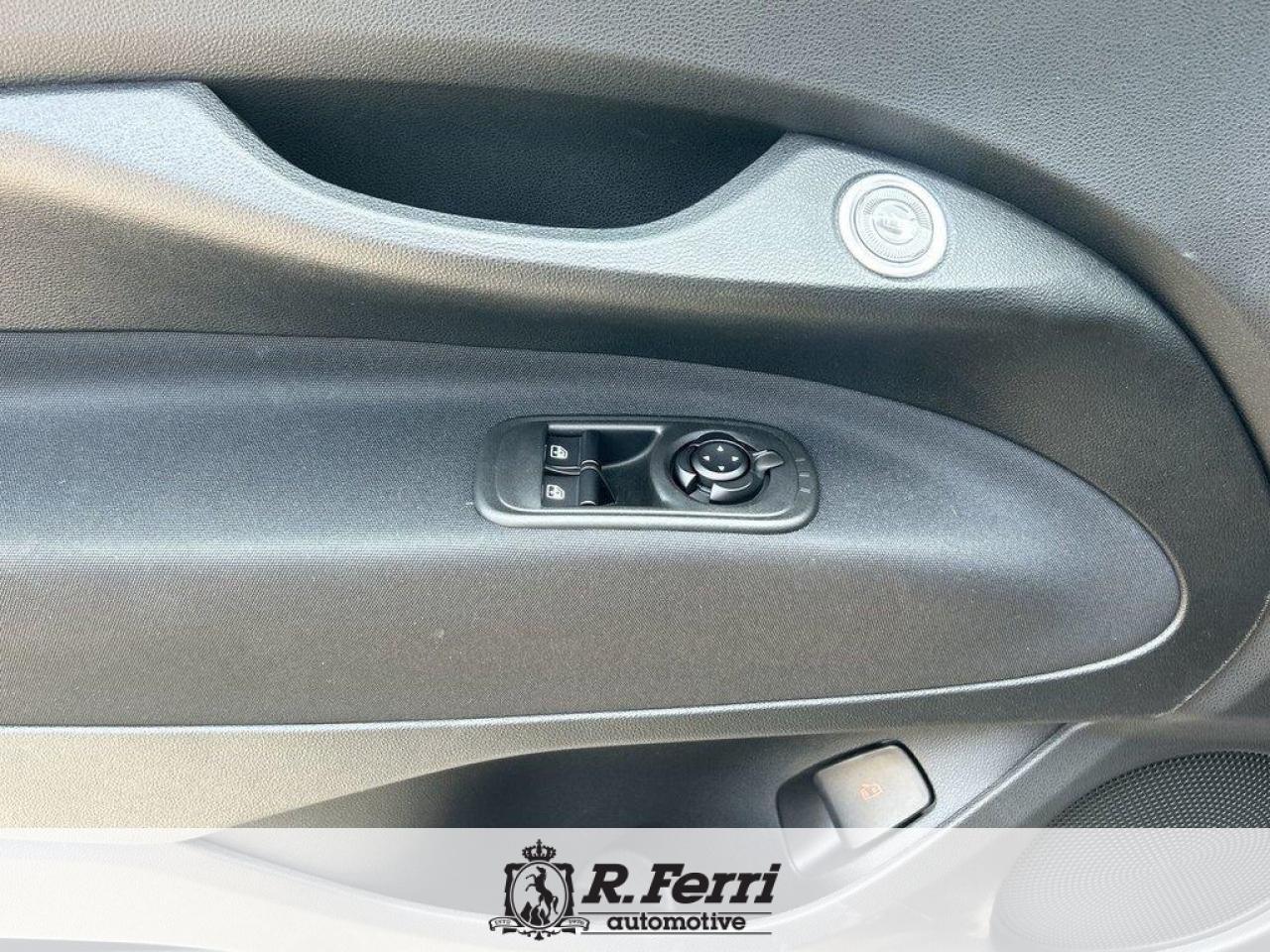 2025 Fiat 500E Base 2dr Hatchback Photo