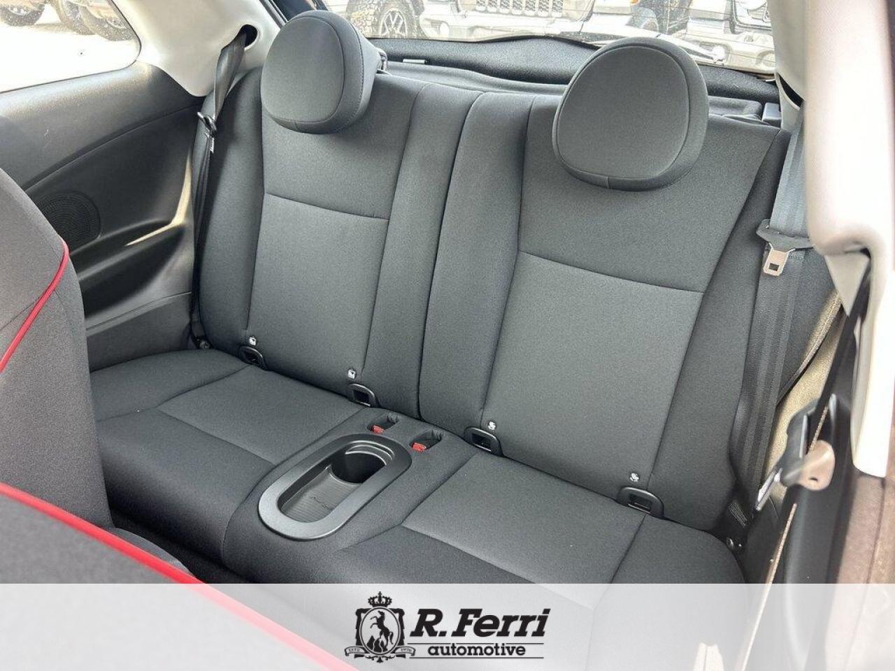 2025 Fiat 500E Base 2dr Hatchback Photo