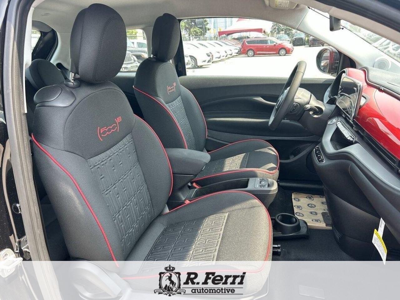 2025 Fiat 500E Base 2dr Hatchback Photo