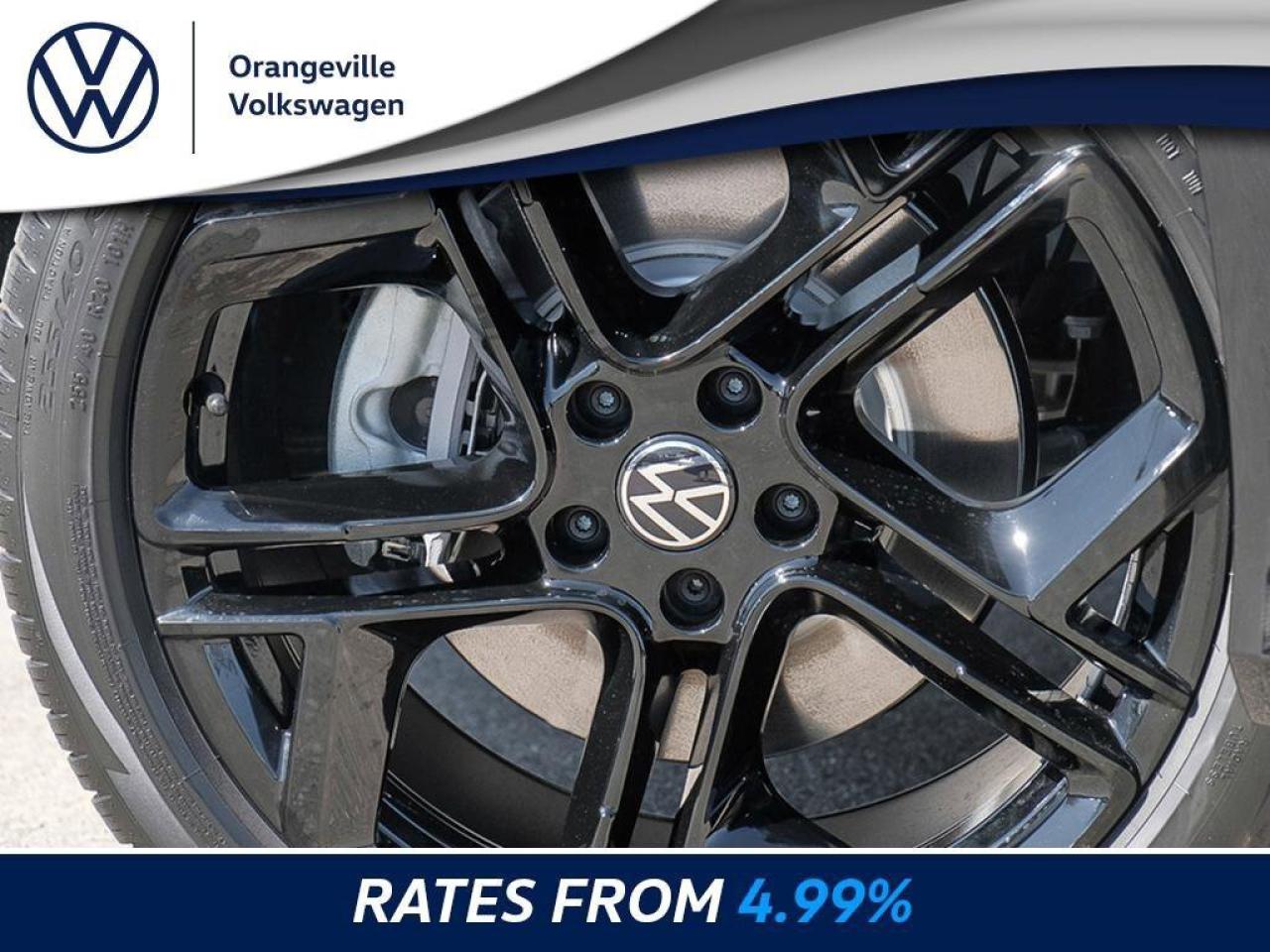 2026 Volkswagen Tiguan Comfortline R-Line Black Edition 4MOTION Photo