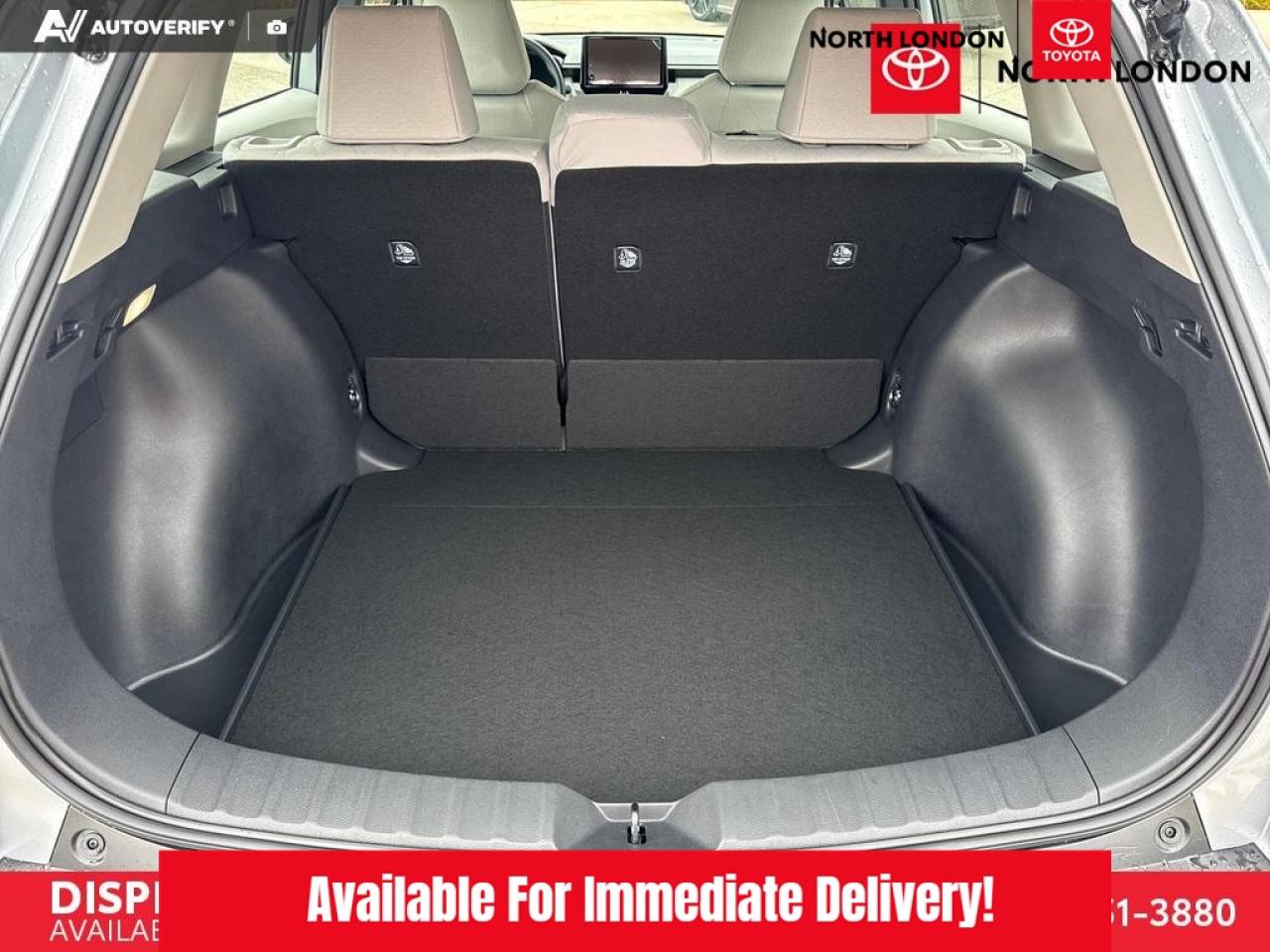 2026 Toyota Corolla Cross L 4dr Front-Wheel Drive Photo