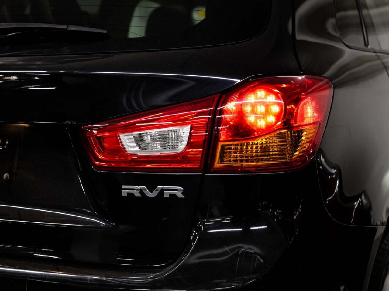 2014 Mitsubishi RVR  Photo