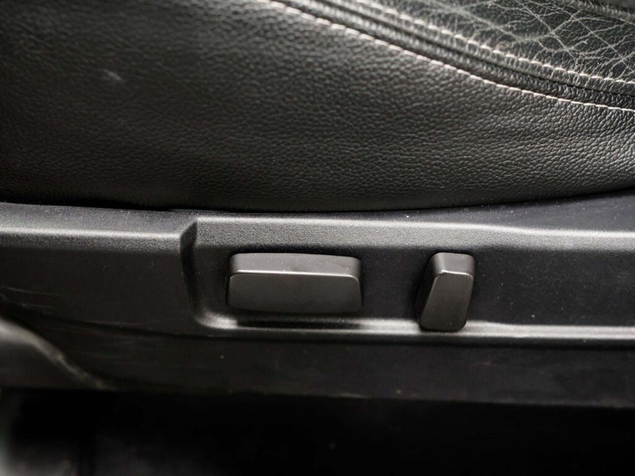 2014 Mitsubishi RVR  Photo