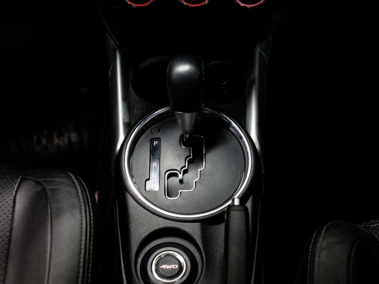 2014 Mitsubishi RVR  Photo