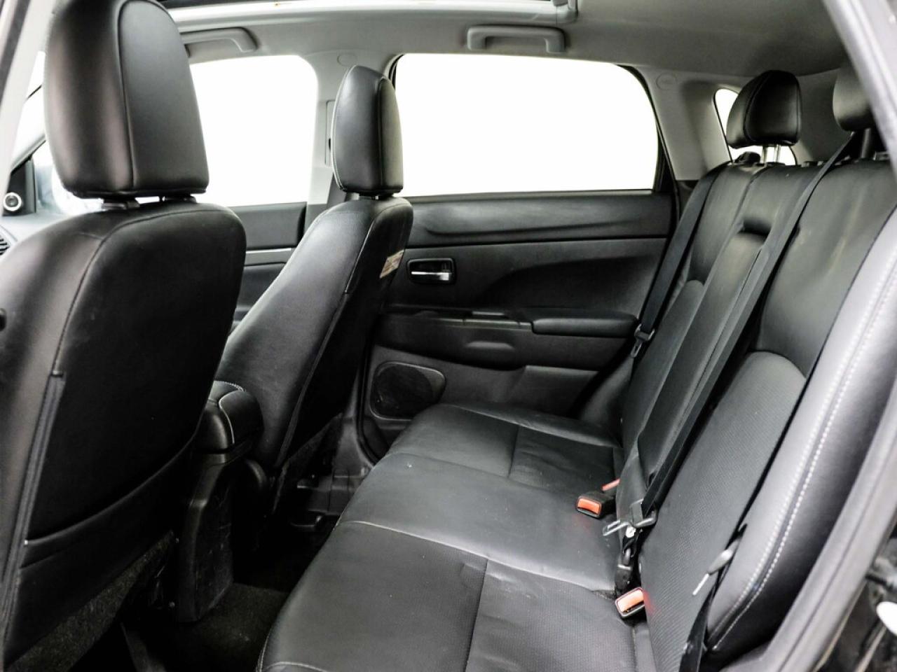 2014 Mitsubishi RVR  Photo