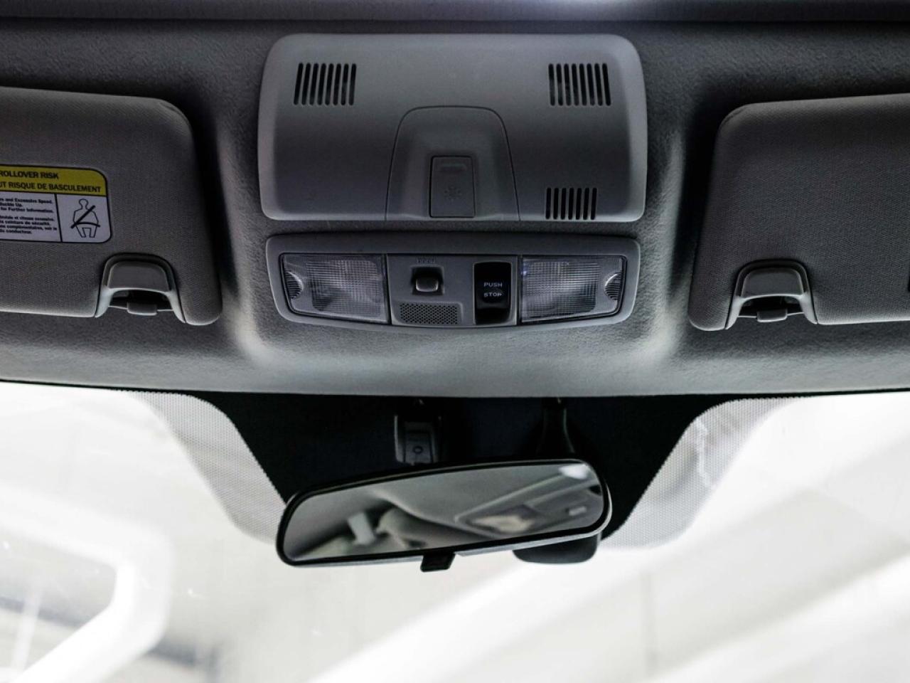 2014 Mitsubishi RVR  Photo