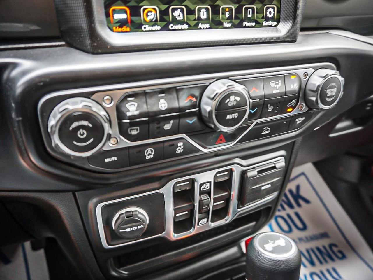 2022 Jeep Wrangler  Photo