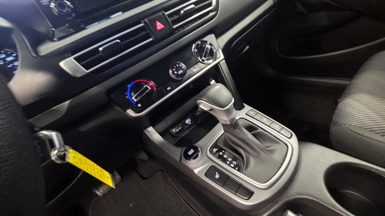 2023 Kia Seltos LX 4dr All-Wheel Drive Photo