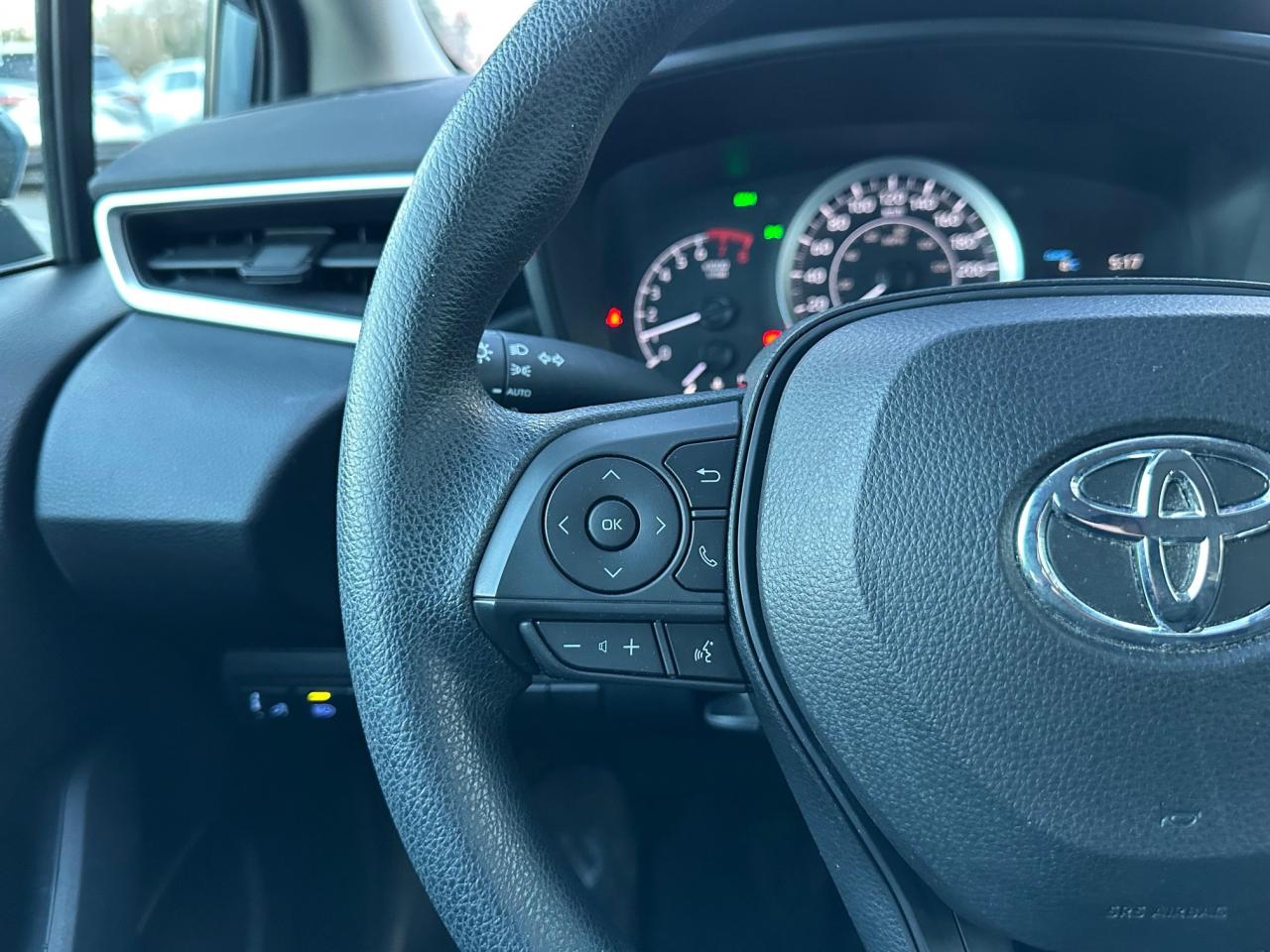 2020 Toyota Corolla LE (CVT) 4dr Sedan Photo